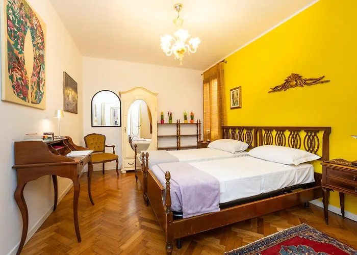 Central Apartment By Rialto